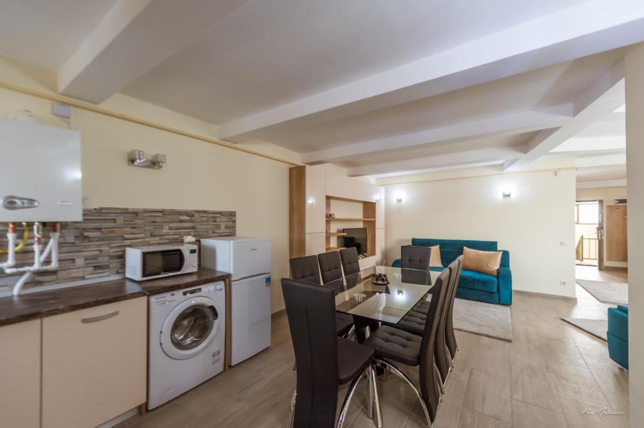 Dany Rent A Home Pitesti Luaran gambar